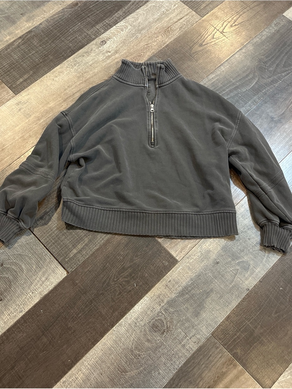 aerie Charcoal Half-Zip Cropped Turtleneck Sweatshirt